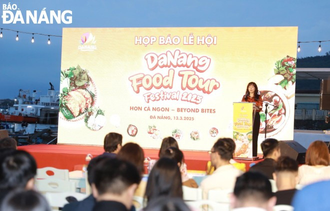 Delegates at a press conference announcing the Da Nang Food Tour Festival 2025 (Photo: Da Nang Newspaper) images1769450-13.jpg