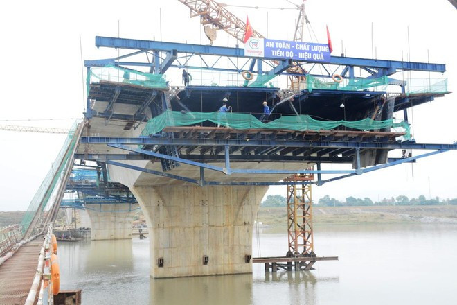 Project management boards speed up payment for contractors to accelerate capital disbursement. (Photo: VietnamPlus) disbursement-3.jpg