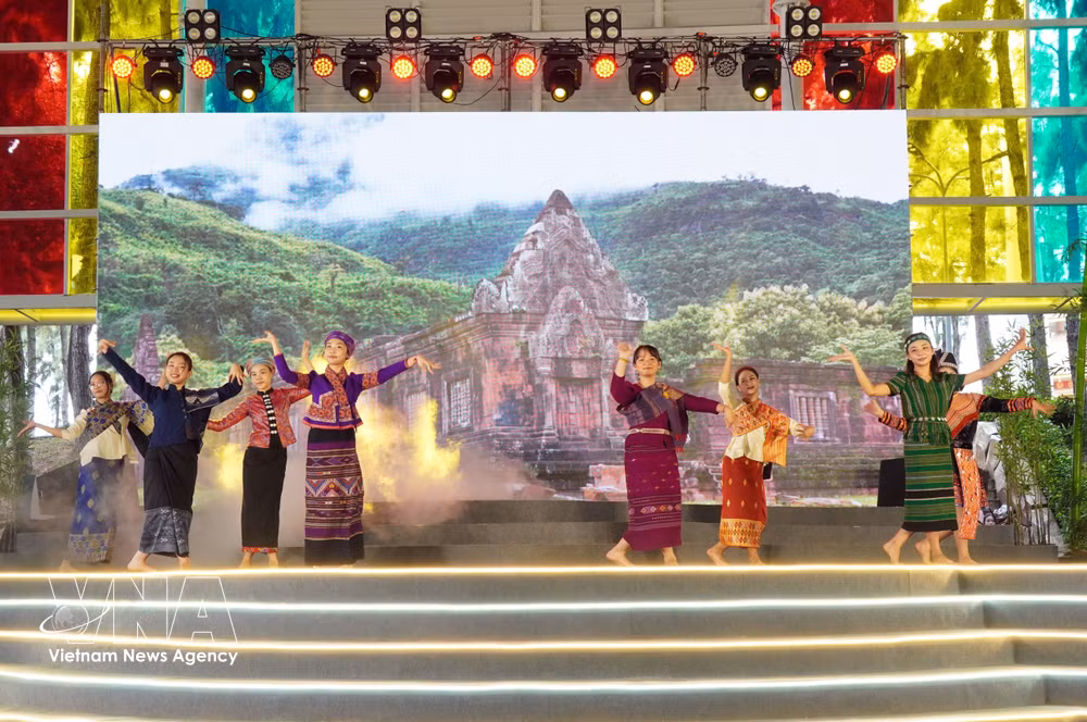 vnanet-potal-giai-dieu-huu-nghi-ket-noi-tp-ho-chi-minh-voi-ban-be-quoc-te-8852480.jpg