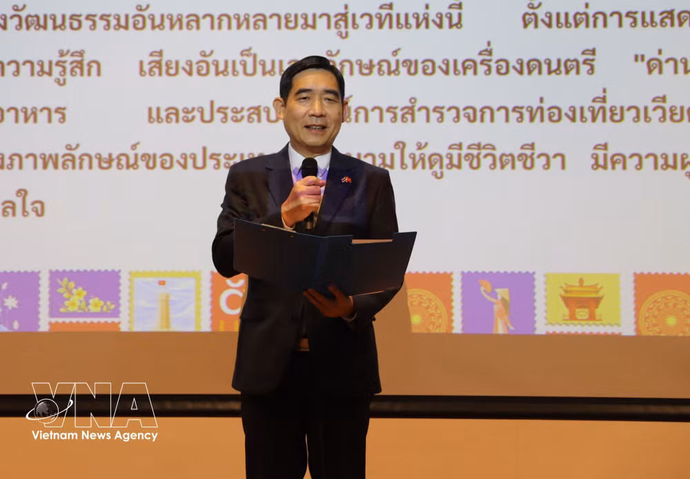 vnanet-potal-cau-chuyen-viet-nam-cua-toi-thap-lua-dam-me-hoc-tieng-viet-o-dat-nuoc-chua-vang-8674534.jpg