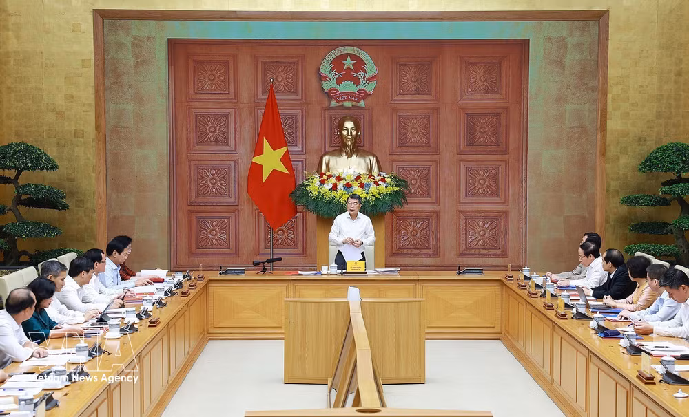 vnanet-potal-thu-tuong-hop-voi-lanh-dao-bo-noi-vu-2.jpg