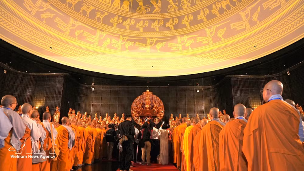 le-ton-tri-xa-loi-duc-phat-tai-nui-ba-den-tay-ninh.jpg