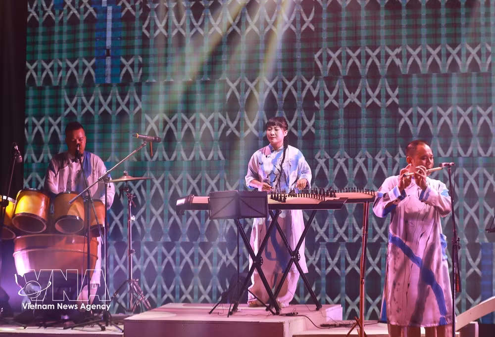 vnanet-hanoi-show.jpg