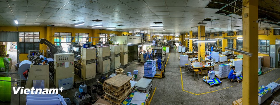 VEPH ramps up printing and logistics operations to ensure textbooks reach all regions before the new school year begins. (Photo: VietnamPlus)