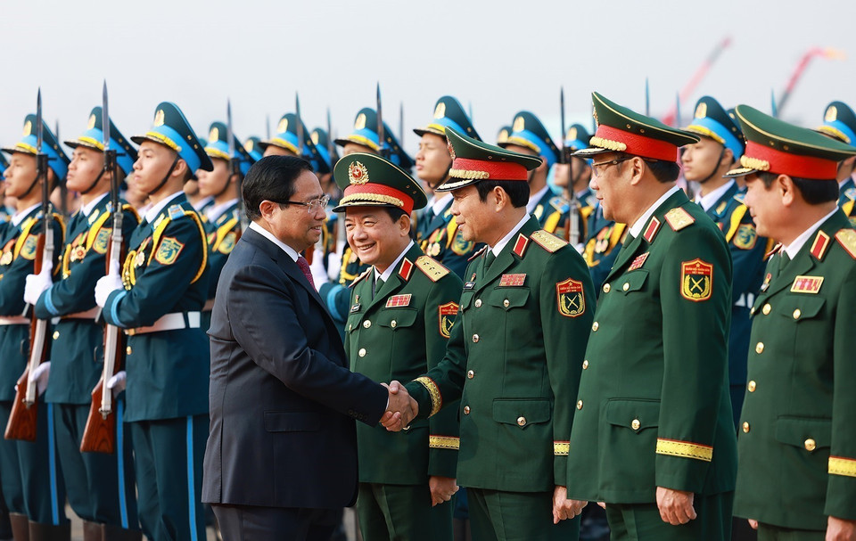 Prime Minister Pham Minh Chinh attends the opening of the Vietnam International Defence Expo 2024. Photo: Duong Giang/VNA