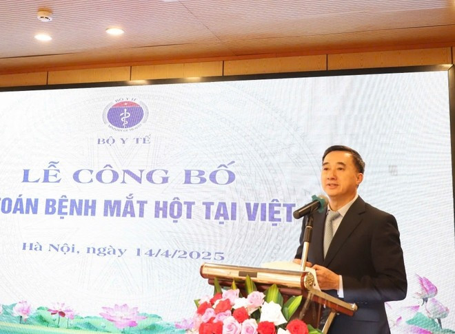 Deputy Minister of Health, Dr Tran Van Thuan speaks at the conference. (Photo: Vietnam+) 02-thu-truong-tran-van-thuan.jpg