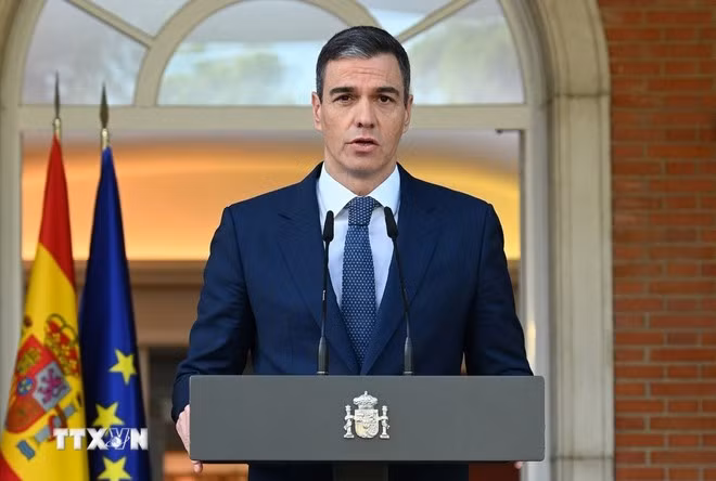 spain-pm-pedro-sanchez.jpg