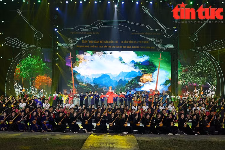 national-great-unity-bloc-week-2024-vna.jpg