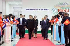 Thai King and Queen visit Hanoi University