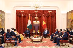 Top leader of Vietnam welcomes NA President of Côte d’Ivoire