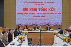 The conference reviewing the substandard house elimination programme in Lam Dong (Photo: VNA)