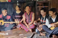 Keeping folk melodies alive amid Truong Son mountains