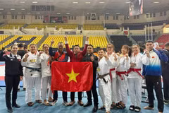 Vietnamese coaches and athletes at the Jujitsu Asian Adults and U21 Championships which has closed in Jordan. (Photo: VNA)