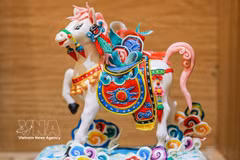 Artisan breathes new life into Vietnam’s traditional toy figurine shaping art