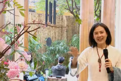 Exhibition blends Vietnamese centuries-old ceramics with Japanese Ikebana 