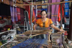 Brocade weaving heritage promoted through community-based tourism in Nghe An