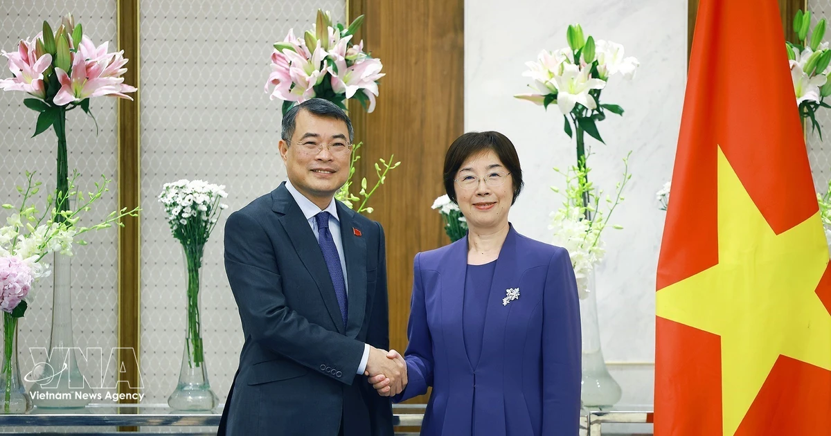 AIIB President pledges continued support for Vietnam in infrastructure development