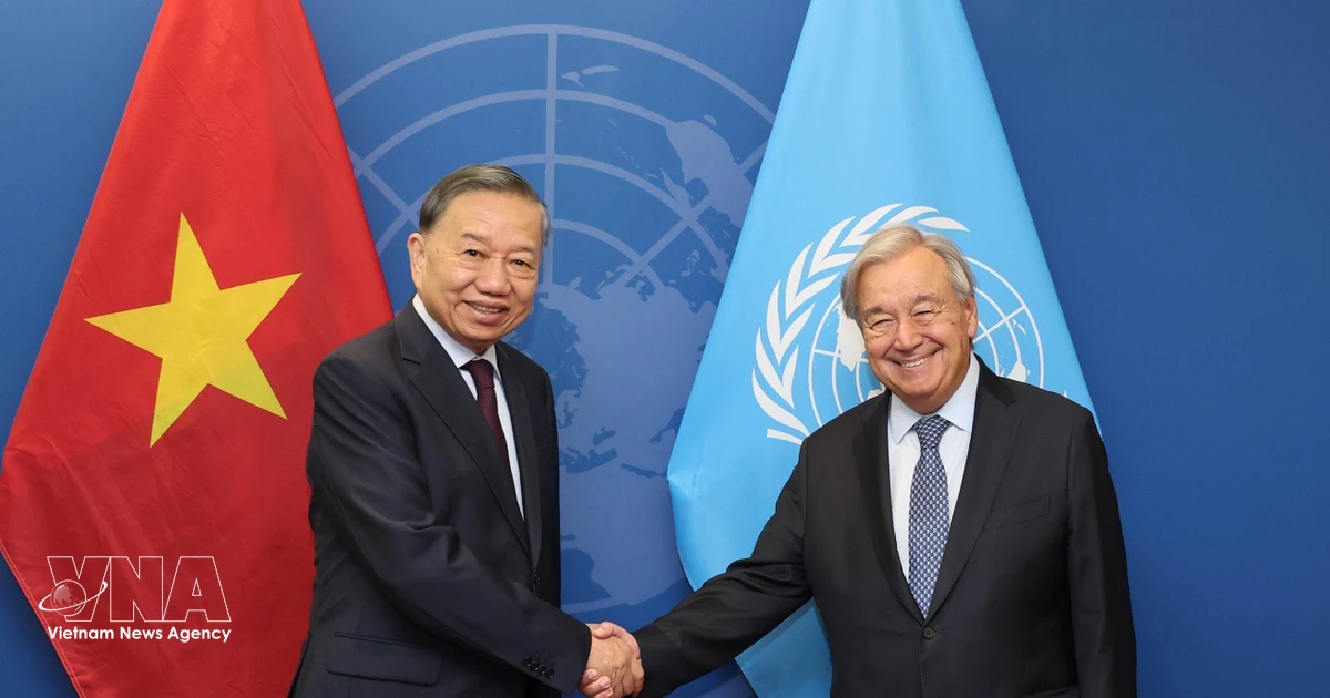 General Secretary and President To Lam meets UN Secretary-General Antonio Guterres