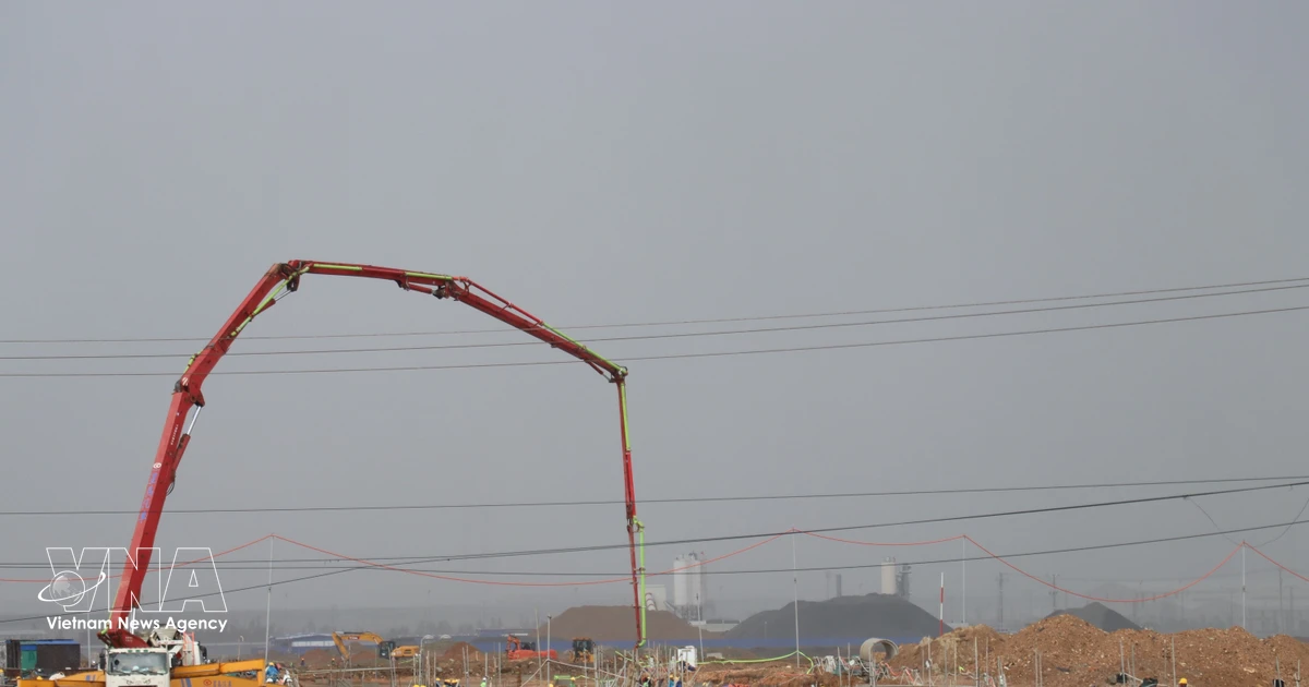 Vietnam clears land hurdles to lure new-generation FDI