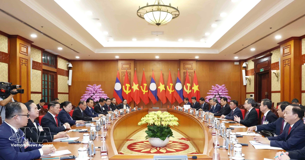 Vietnam, Laos seek to further consolidate relations