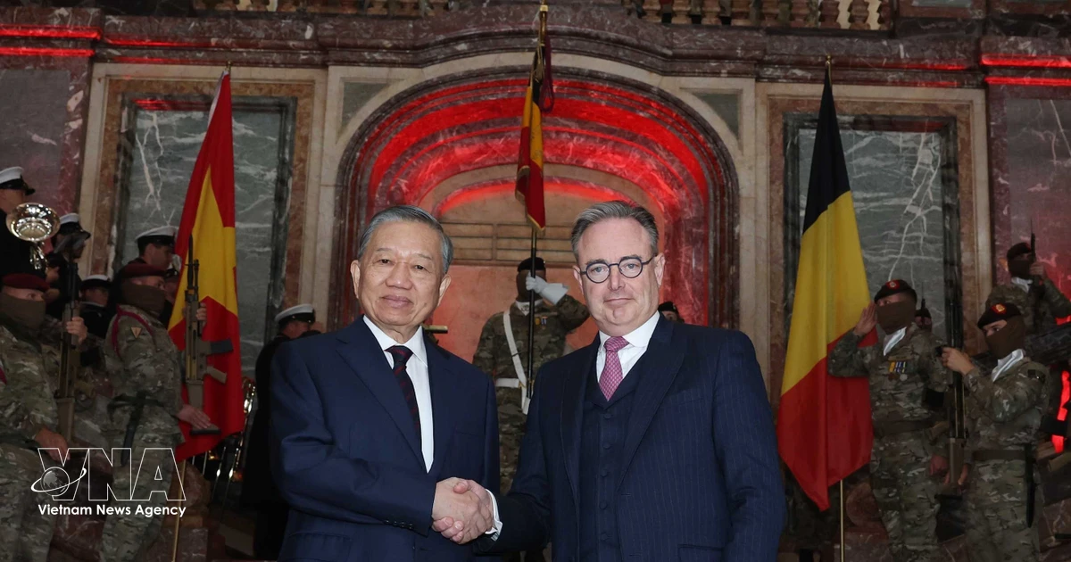 Belgian Prime Minister hosts welcome ceremony for Vietnam’s top leader