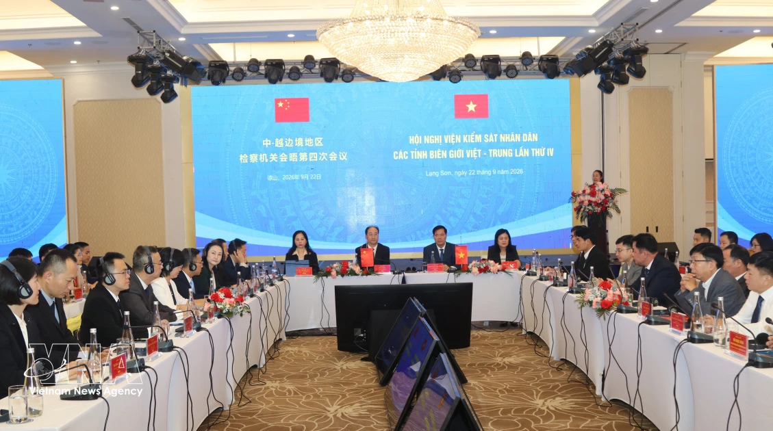 Vietnam, China share experience in fighting transnational crime