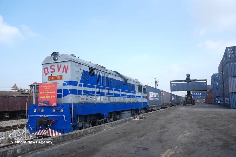 Rail freight opens new logistics links between Vietnam, China, ASEAN
