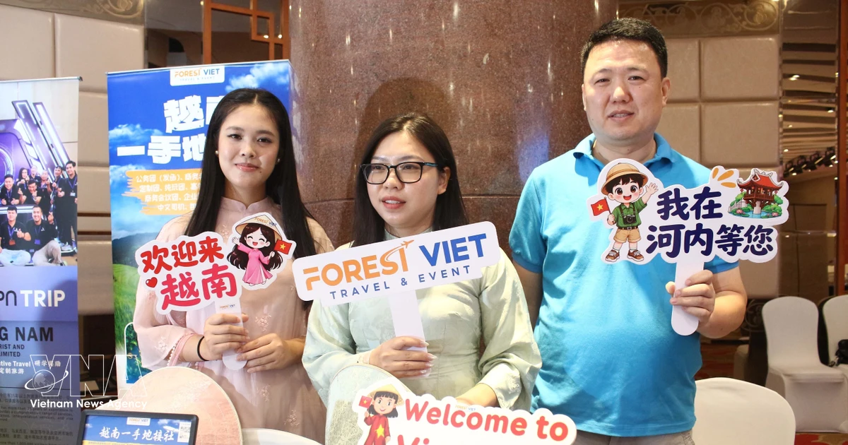 Hanoi pitches tourism in Beijing to deepen travel ties