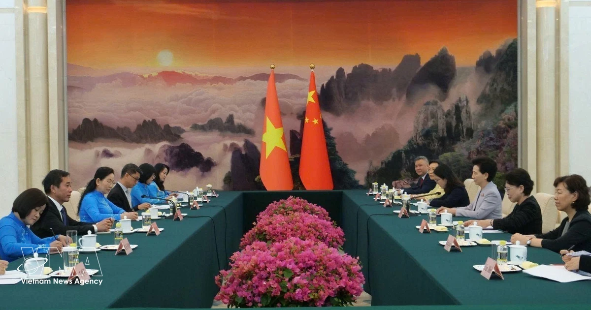 Vietnamese, Chinese women step up exchanges, cooperation