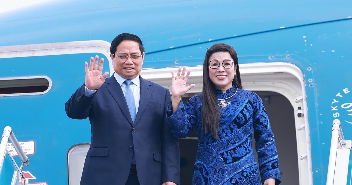 PM Pham Minh Chinh departs for working trip to Kuwait, Algeria, South Africa