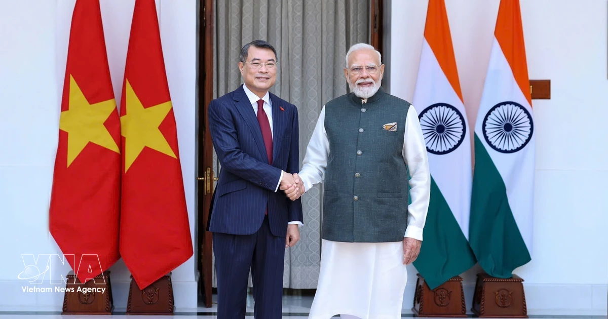 Prime Minister holds talks with Indian counterpart