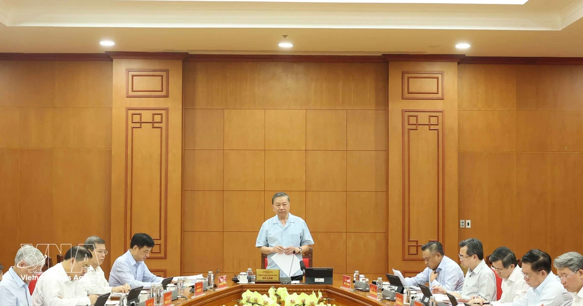 Top leader requests overhaul of Party building to meet new-era goals