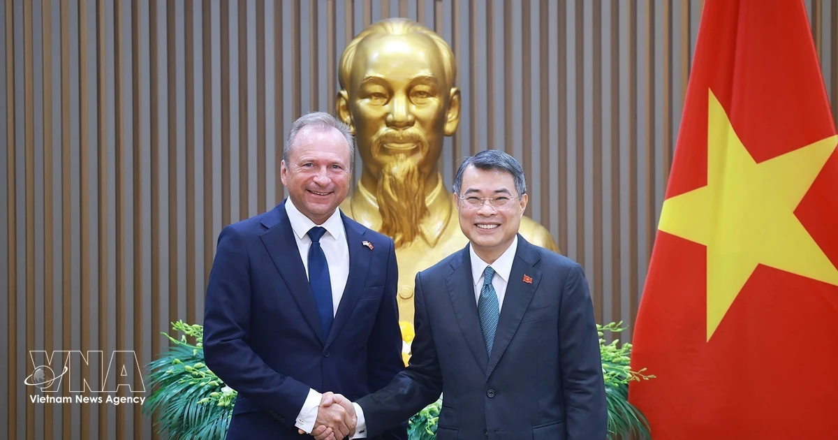 PM calls for stronger Vietnam–Luxembourg cooperation in green finance