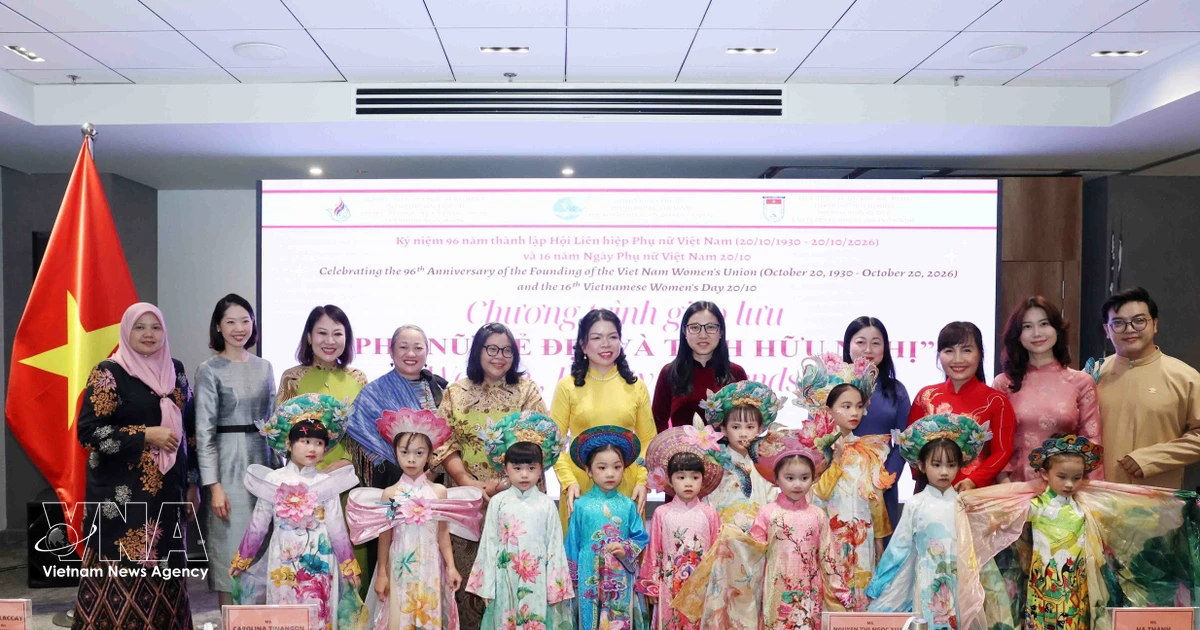 Vietnamese, international women foster friendship through cultural exchange