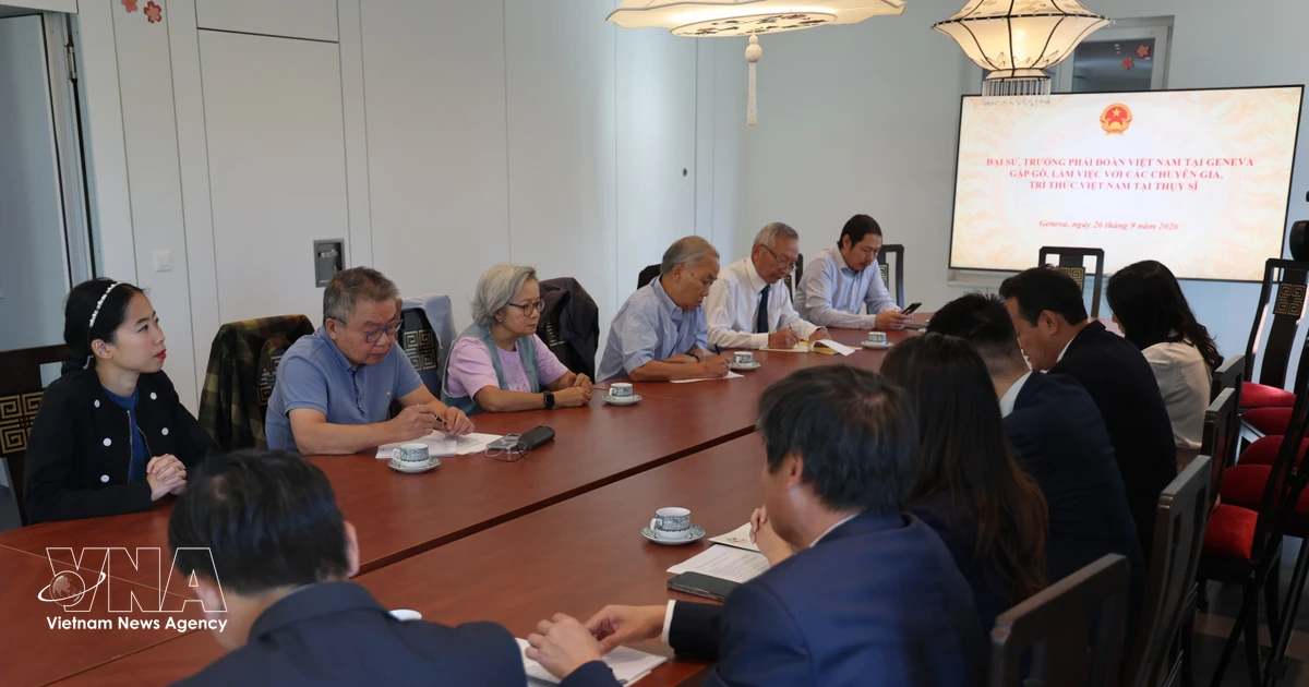 Vietnamese experts in Switzerland urged to contribute to national science, technology development