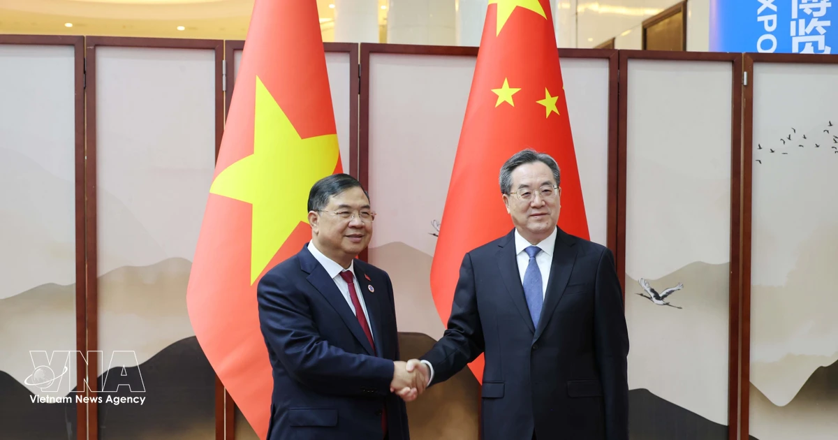 Vietnam, China seek stronger, more substantive cooperation