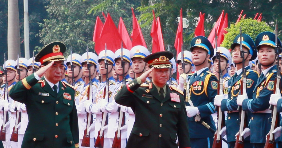Vietnam, Laos agree on 2027 defence cooperation plan