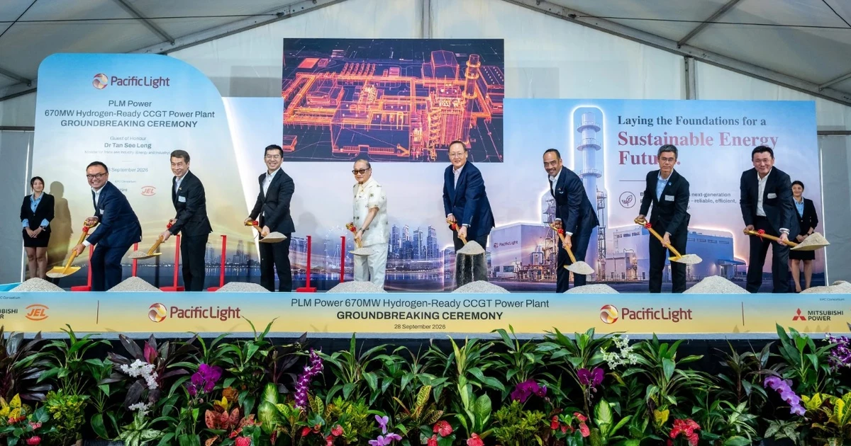 Singapore builds first gas-fired power plant integrated with battery storage