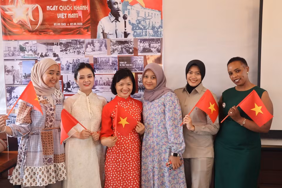 The event helps connect and popularise images of the Vietnamese people and nation to international friends. (Photo: VietnamPlus)