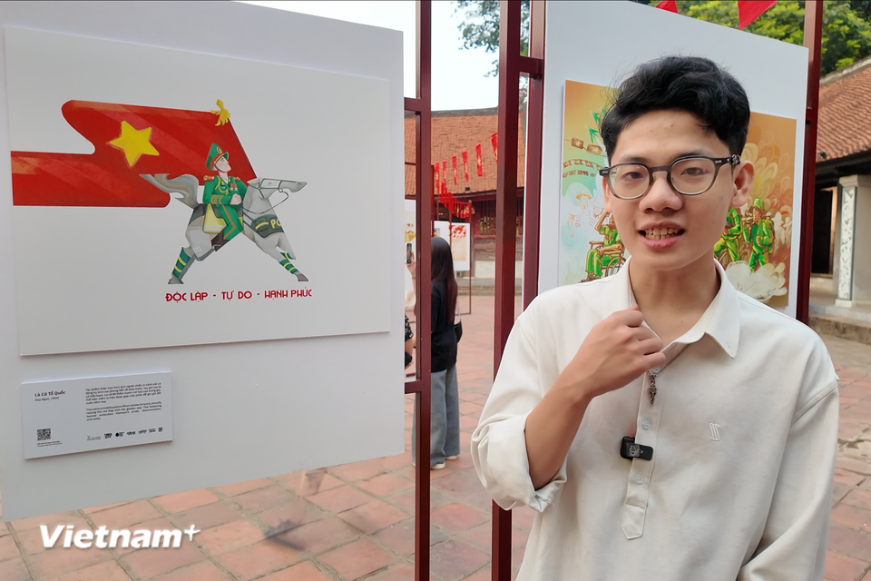 Duy Ngoc, creator of “The National Flag”, draws inspiration from the cavalry force, the successors of past generations who safeguard peace and security for the Fatherland. (Photo: VietnamPlus)