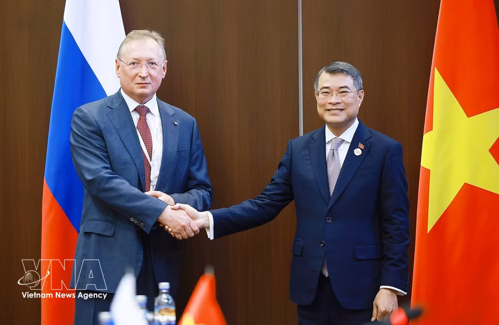 vnanet-thu-tuong-le-minh-hung-tiep-tong-giam-doc-tap-doan-zarubezhneft-8832903-1.jpg