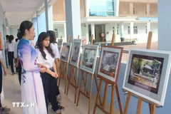 The exhibition in Binh Thuan province highlights the life and career of President Ho Chi Minh. (Photo: VNA)