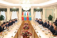 At the talks between General Secretary of the Central Committee of the Communist Party of Vietnam To Lam and Kazakh President Kassym-Jomart Tokayev on May 6. (Photo: VNA)