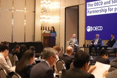 Vietnamese Deputy Minister of Foreign Affairs Nguyen Minh Hang speaks at the 2025 OECD Southeast Asia Regional Forum in Bangkok. (Photo: VNA)