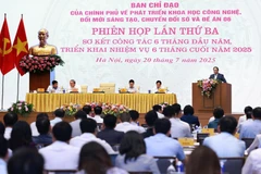 Prime Minister Pham Minh Chinh presides over the third meeting of the Government’s steering committee for science – technology development, innovation, digital transformation, and Project 06 in Hanoi on July 20. (Photo: VNA)