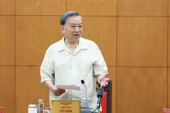 Party General Secretary To Lam presides over a meeting with the Standing Board of the Government Party Committee on September 17. (Photo: VNA)