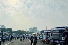 Indonesia's Ministry of Transport has prepared 30,451 buses to serve the homecoming flow. (Photo: VNA)