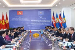 Vietnam, Cambodia deepen Party to Party ties, boost comprehensive cooperation