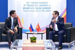 PM meets with Philippine President on ASEAN Summit sidelines