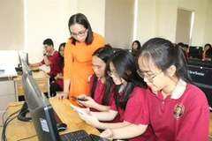 Students of Vinh University in the central province of Ngha An (Photo: VNA) 